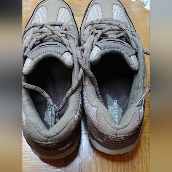 New Balance 606 Brown Trail Hiking Walking Athletic Shoes Women’s 7 size - Picture 8 of 16